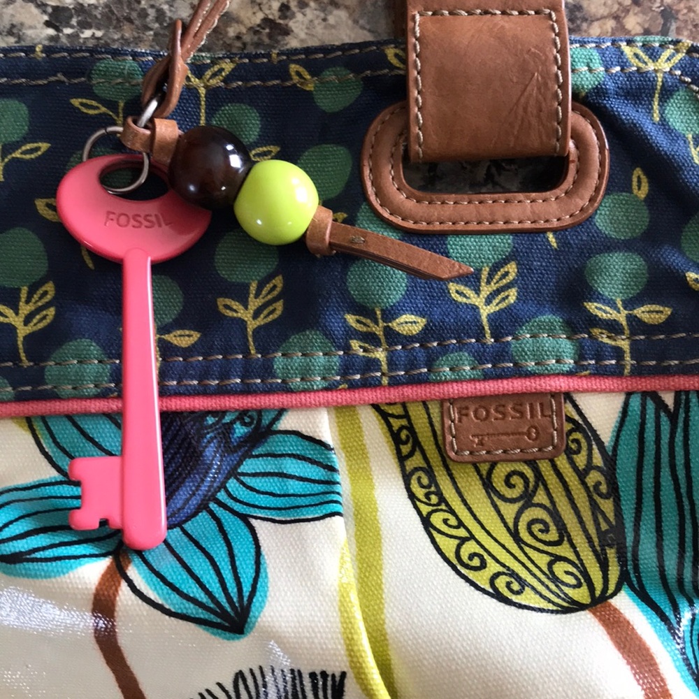 Fossil Purse - Picture 2 of 3